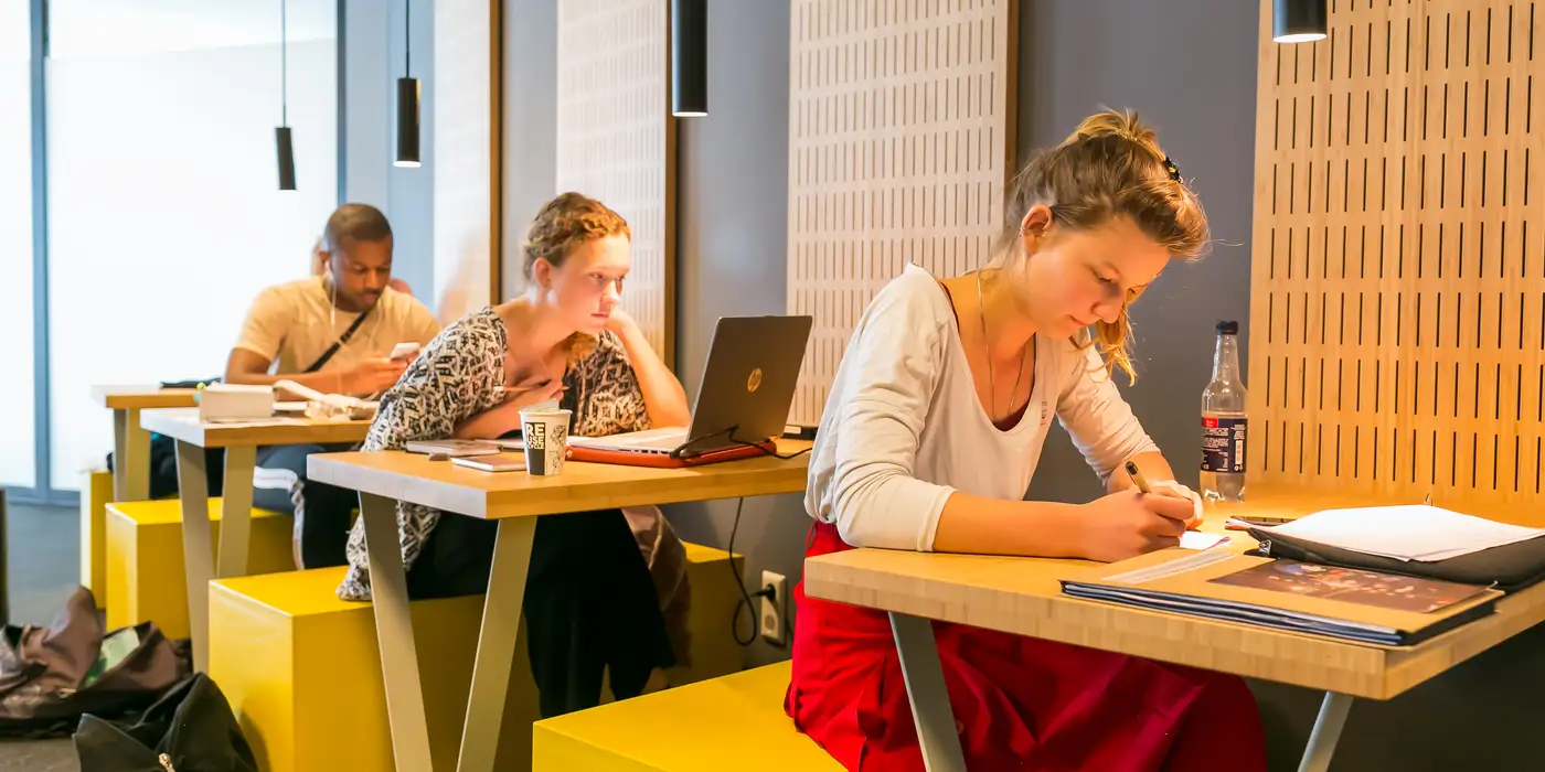 Library Learning Centre, photo 1